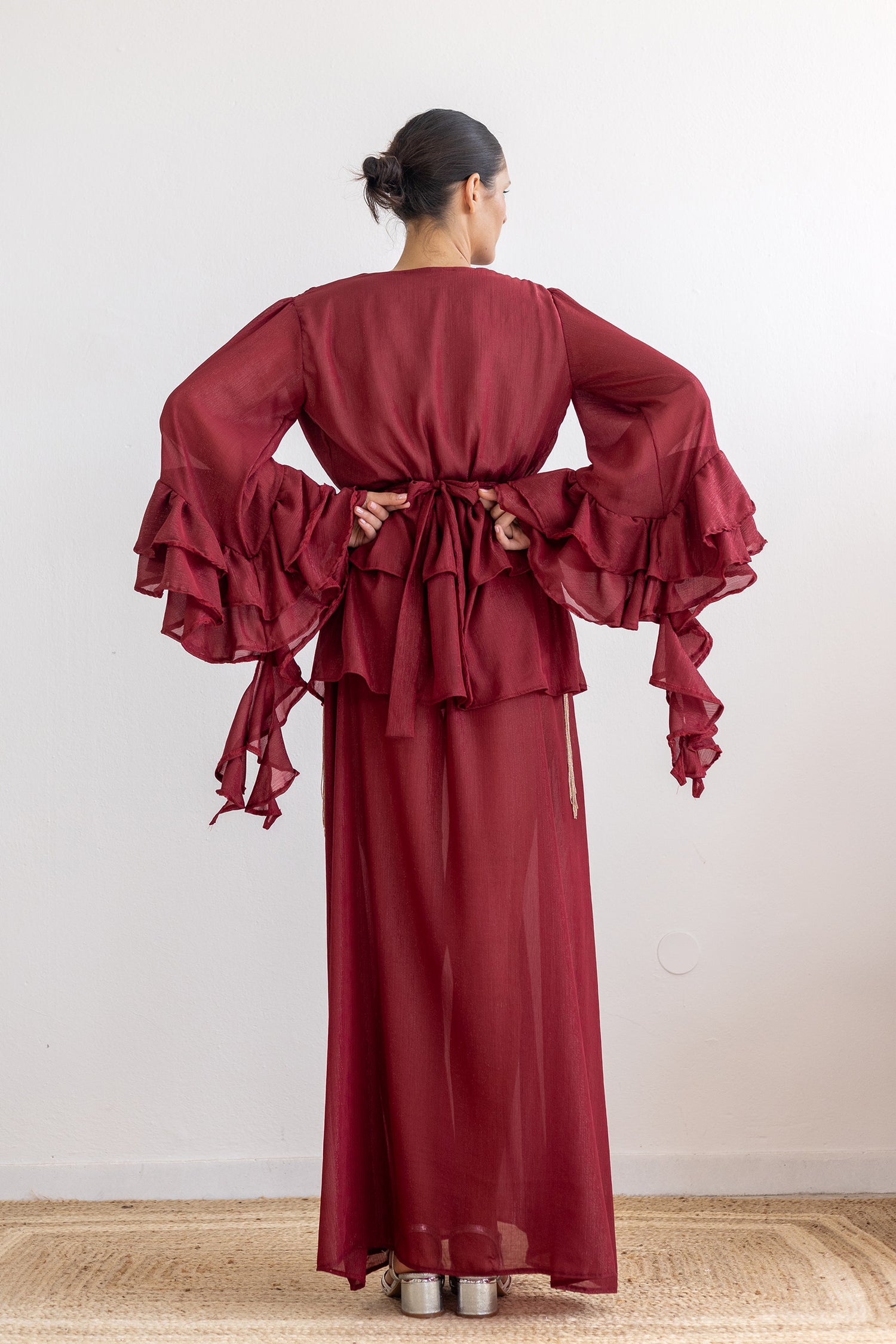 4_d9b22aff-9f2b-4c8f-839d-e890a787bf97